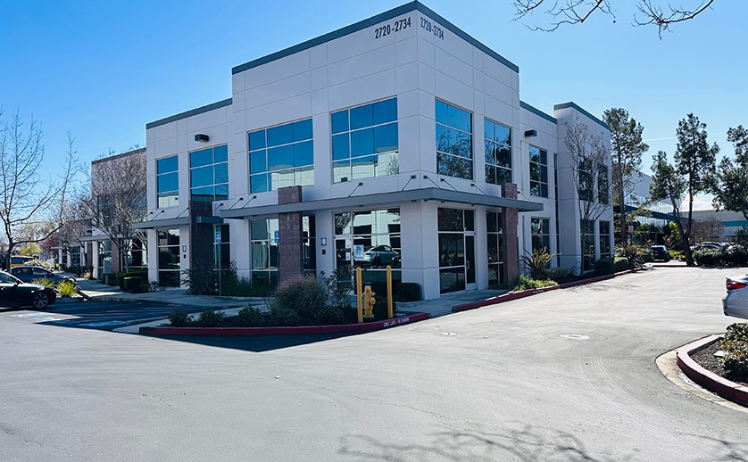 2720-2734 Bayview Dr, Fremont, CA for lease - Building Photo - Image 2 of 8
