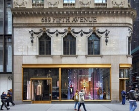 689 Fifth Ave, New York, NY for lease Building Photo- Image 2 of 3