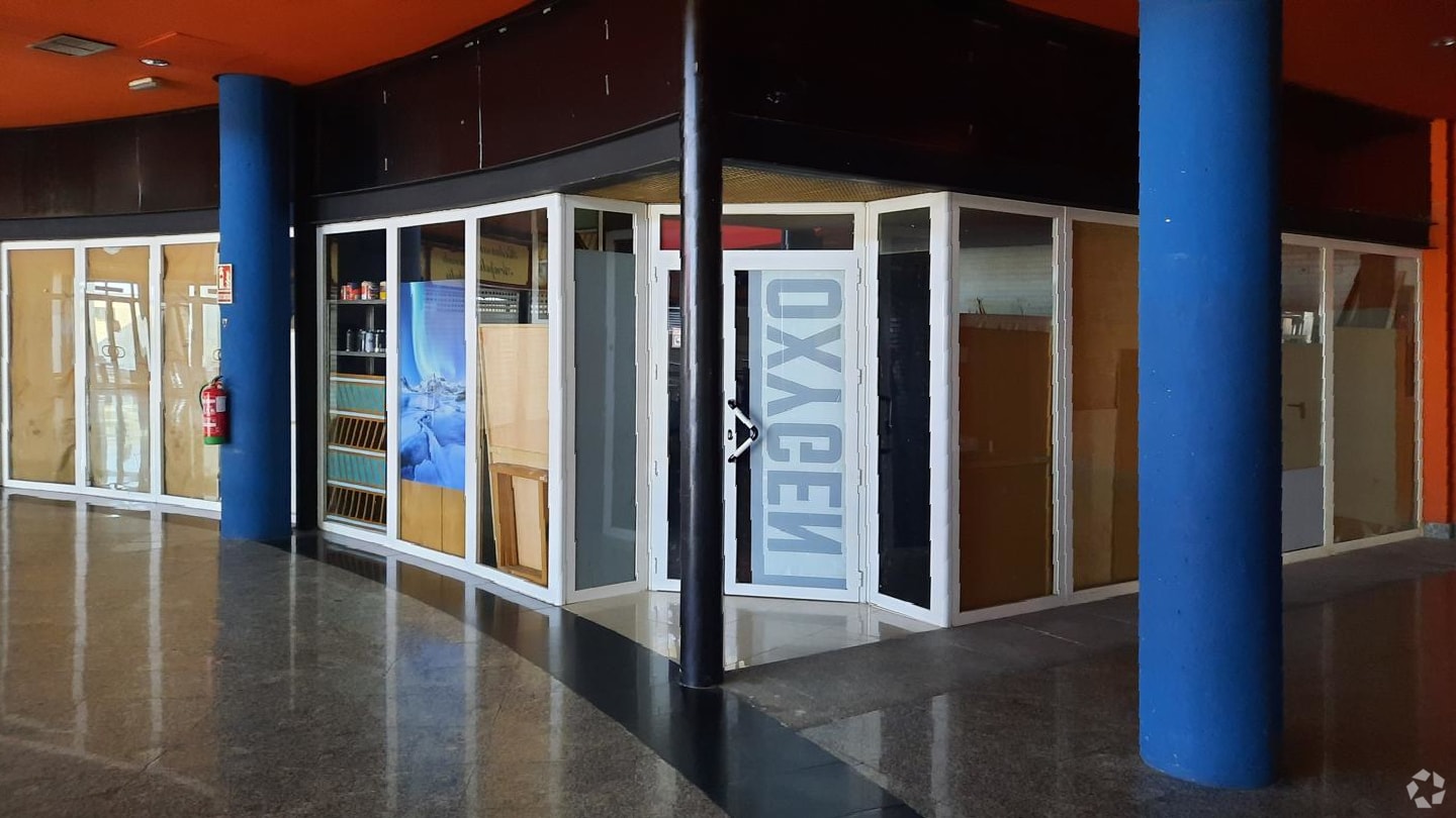 Toledo, TOL 45005 -  -  - Interior Photo - Image 1 of 12