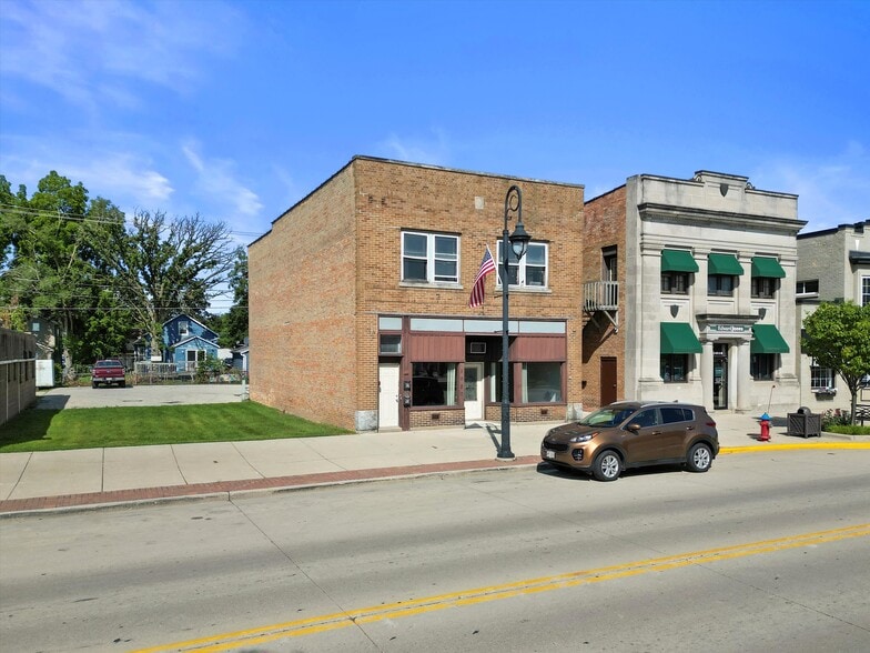 1020 Main St, Union Grove, WI for sale - Building Photo - Image 1 of 37