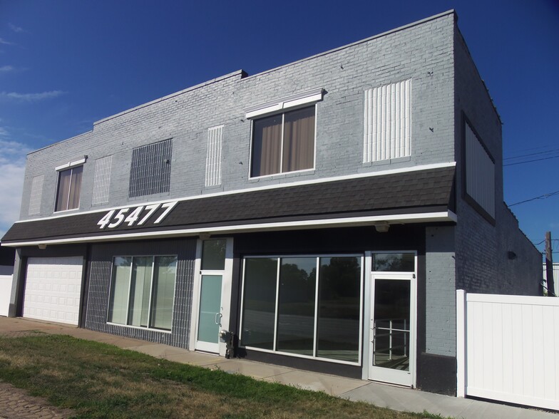 45477 Woodward Ave, Pontiac, MI for lease - Building Photo - Image 2 of 3