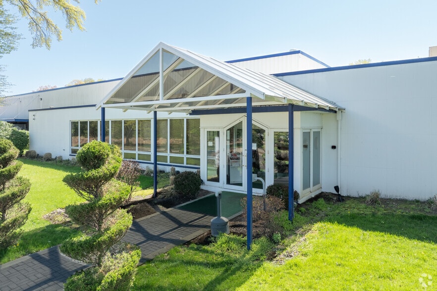 1 Raritan Rd, Oakland, NJ for lease - Building Photo - Image 2 of 5