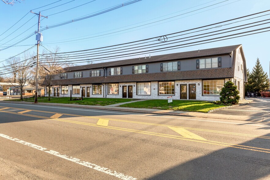 5367 Newark Pompton Tpke, Pequannock, NJ 07440