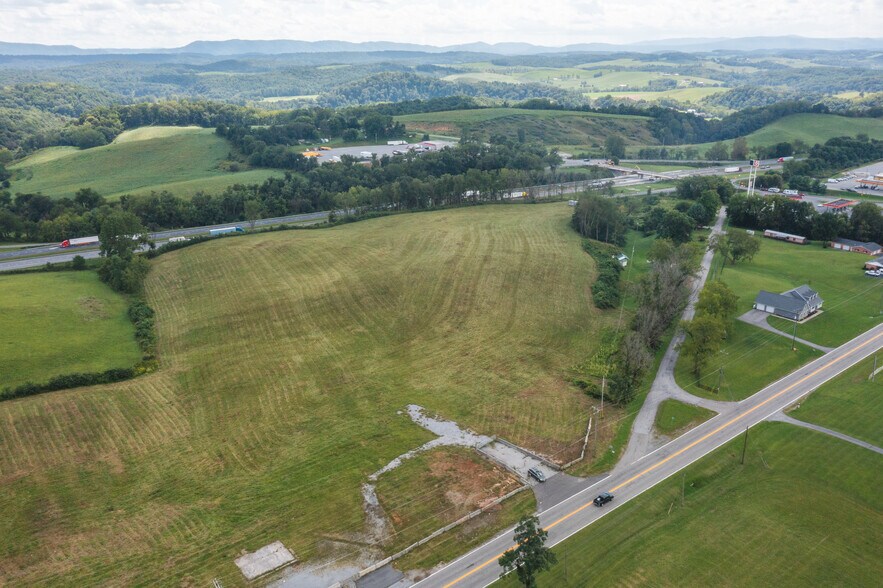 Coleman, Max Meadows, VA 24360