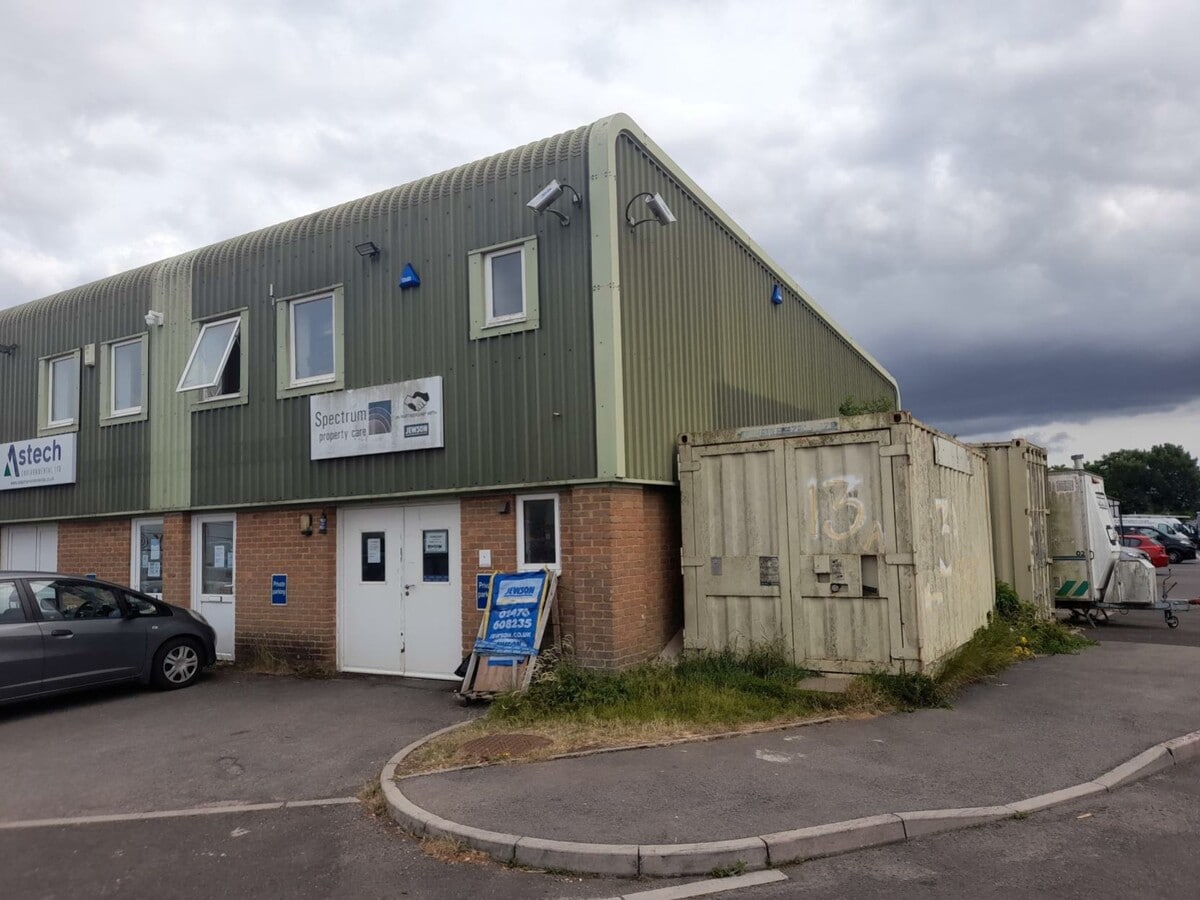 Higher Shaftesbury Rd, Blandford Forum, DT11 8ST