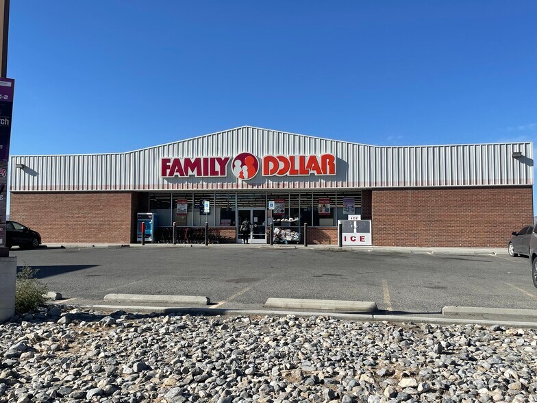 80 Dahlia St, Pahrump, NV for sale - Primary Photo - Image 1 of 1