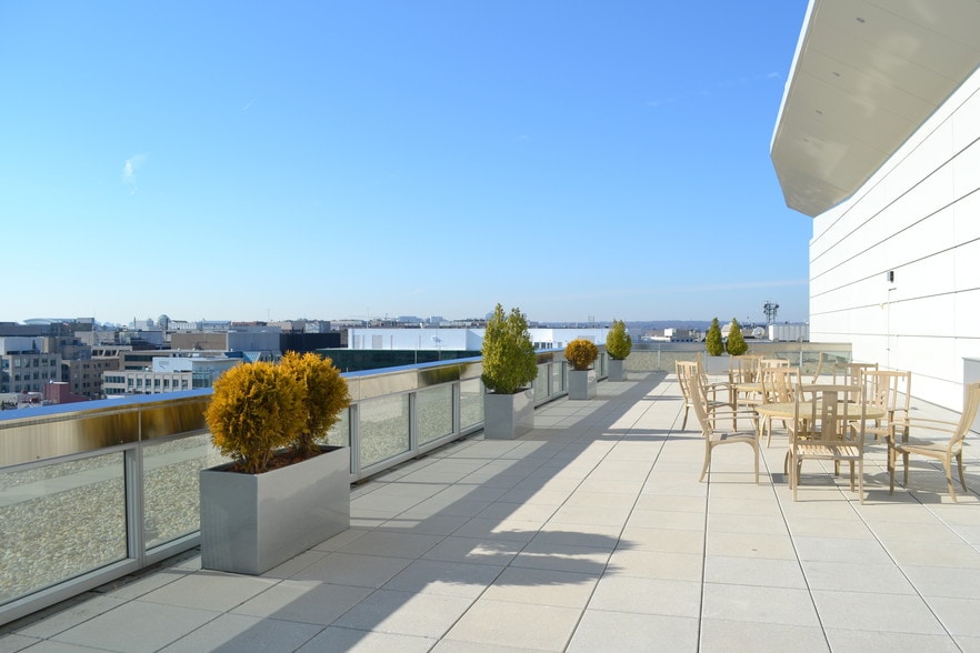 1152 15th St NW, Washington, DC for lease - Building Photo - Image 2 of 14