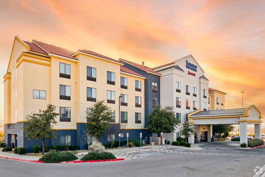 7514 Remcon Cir, El Paso, TX for sale - Building Photo - Image 1 of 1