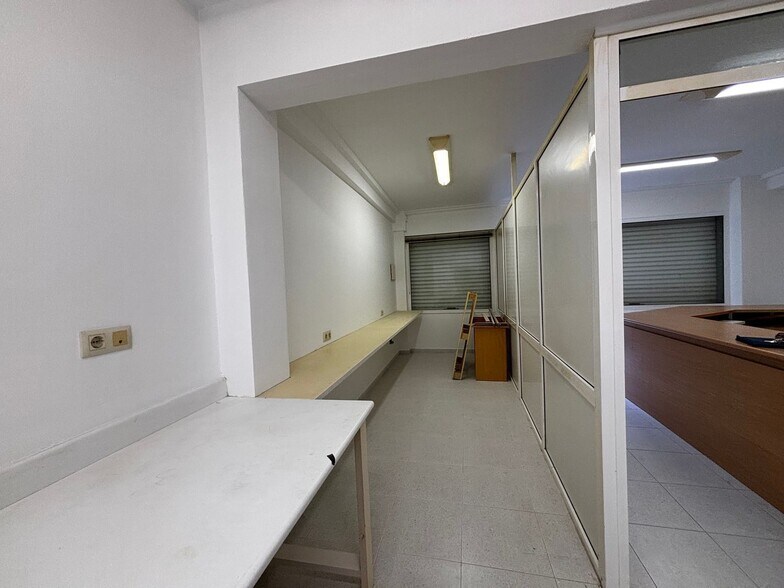 Rúa de Santa Uxia de Ribeira, 2, Santiago de Compostela, La Coruna for sale - Interior Photo - Image 3 of 11