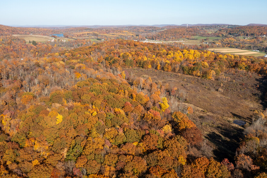 1736 Falls Rd, Clarks Summit, PA for sale - Aerial - Image 3 of 17