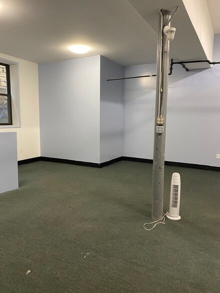 8711 118th St, Richmond Hill, NY for sale - Primary Photo - Image 1 of 1