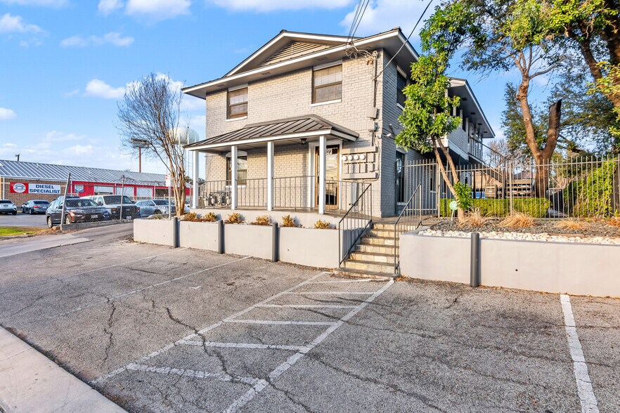 2023 Lockhill Selma Rd, San Antonio, TX 78213 TurnKey Office/Condo