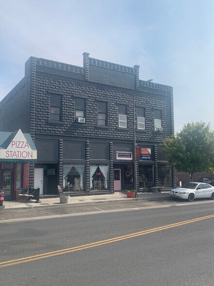 234 Columbia Ave N, Connell, WA for sale - Building Photo - Image 1 of 1