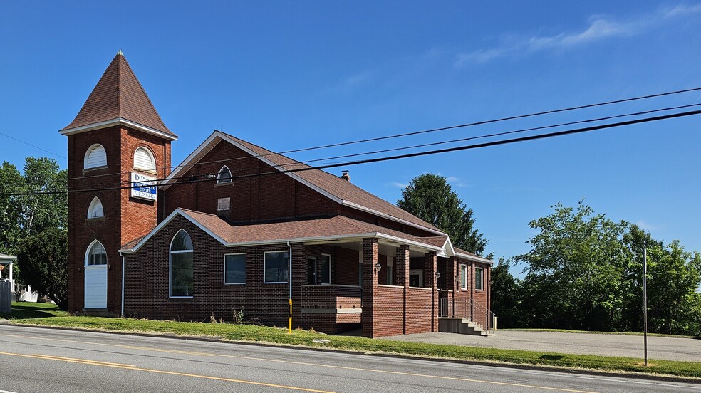 662 New Castle Rd, Butler, PA for sale - Building Photo - Image 3 of 52