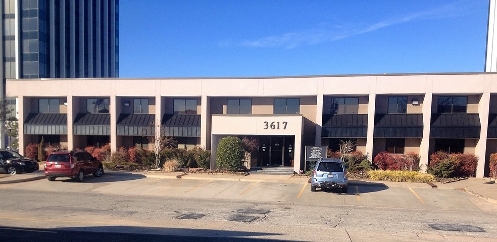 3617 NW 58th St, Oklahoma City, OK for lease - Building Photo - Image 3 of 6