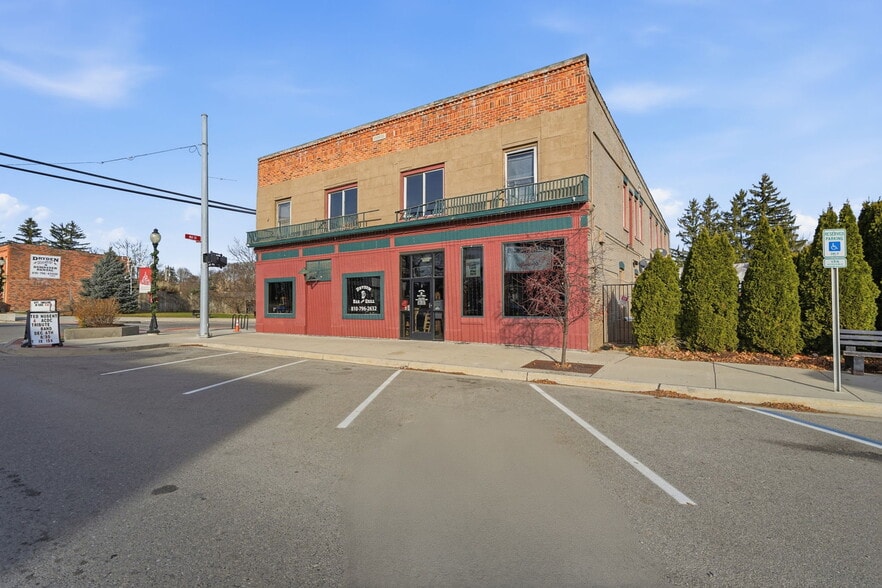 5505 Main St, Dryden, MI for sale - Primary Photo - Image 1 of 25