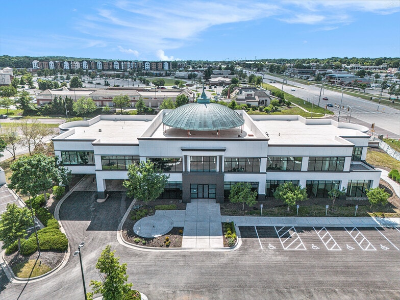 8101 W 135th St, Overland Park, KS for lease - Building Photo - Image 1 of 11