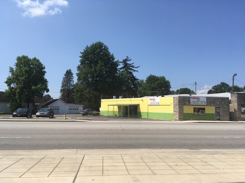 1741 State St, Columbus, IN for sale - Primary Photo - Image 1 of 1