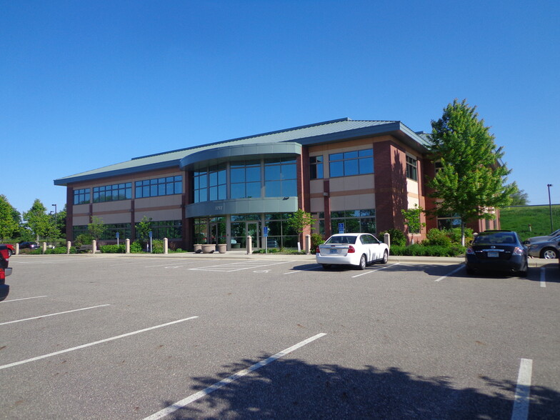 3717 23rd St S, Saint Cloud, MN for lease - Building Photo - Image 1 of 16