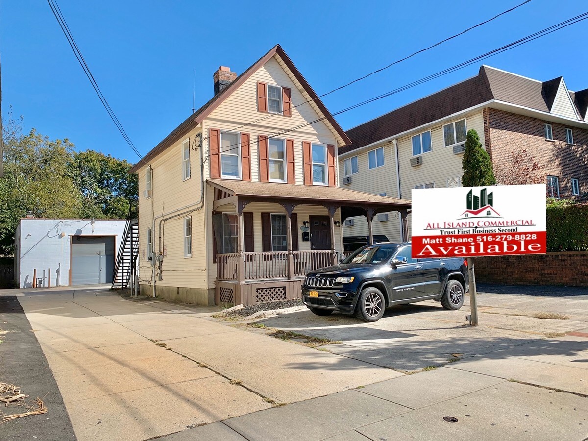 100 Atlantic Ave Lynbrook Ny 11563 100 Atlantic Ave Lynbrook Office Warehouse Loopnet Com