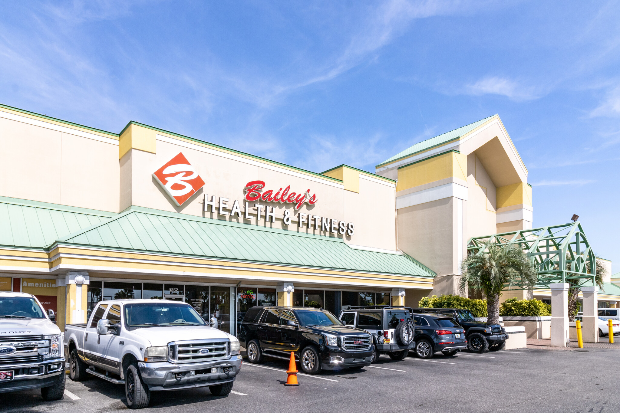 1202-1388 Beach Blvd, Jacksonville Beach, FL for lease Building Photo- Image 1 of 16