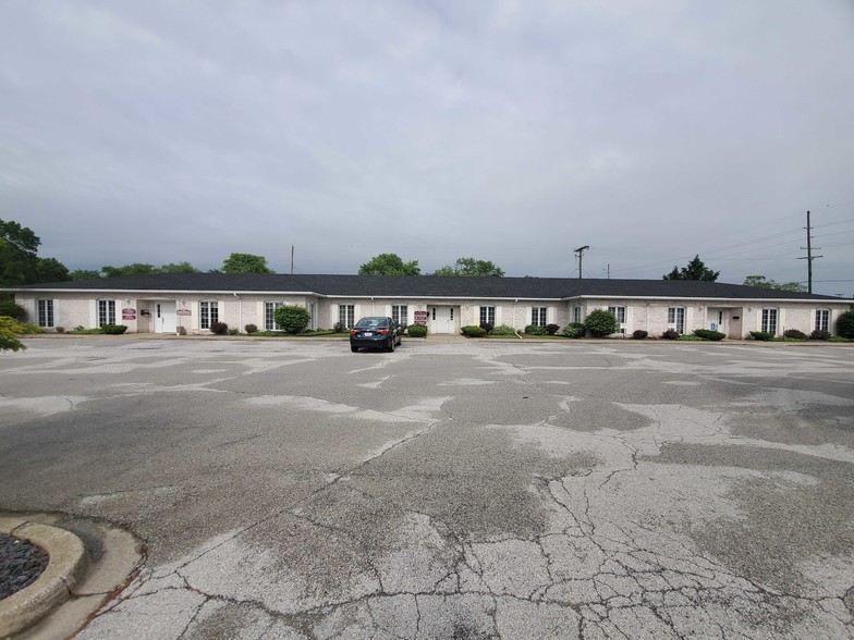 2600-2620 W Lincoln Hwy, Merrillville, IN for lease - Building Photo - Image 1 of 3