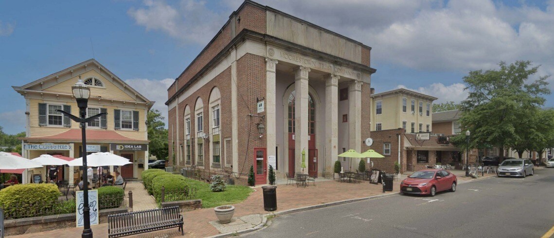 41 E Main St, Moorestown, NJ for sale Building Photo- Image 1 of 1