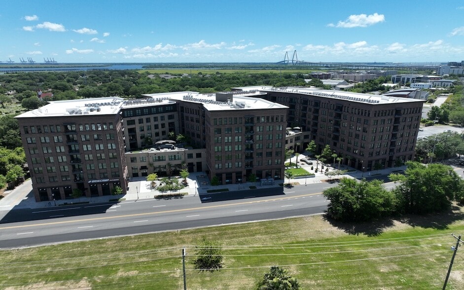 1310 Meeting Street Rd, Charleston, SC for lease - Building Photo - Image 1 of 5