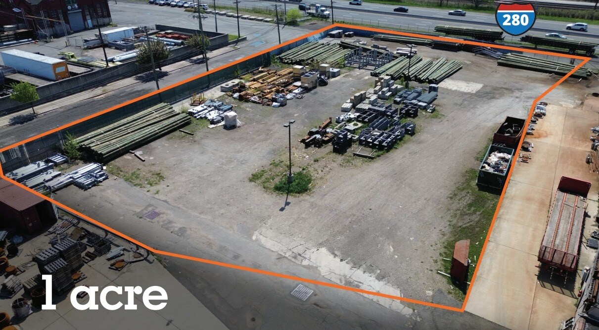 800 Bergen St, Harrison, NJ 07029 for Lease