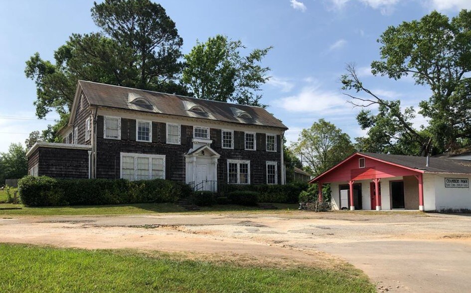 602 Cusseta Rd, Valley, AL for sale - Building Photo - Image 1 of 1