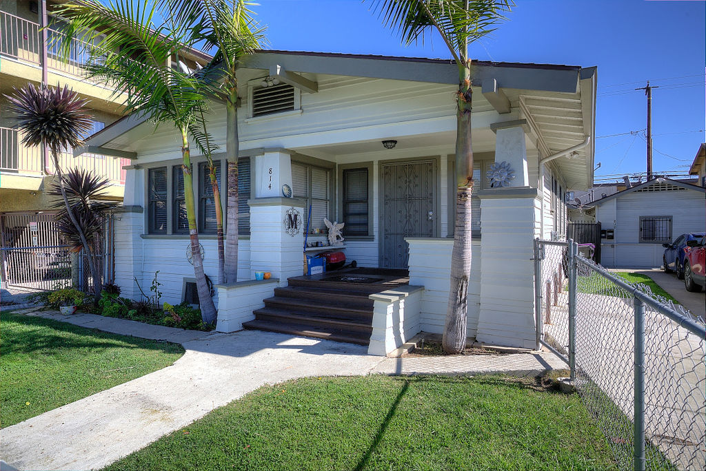 814 Saint Louis Ave, Long Beach, CA for sale Primary Photo- Image 1 of 1