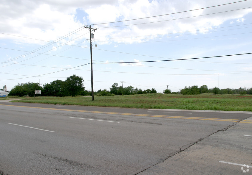 Broadway Extension & Hefner Rd, Oklahoma City, OK for sale - Building Photo - Image 3 of 4