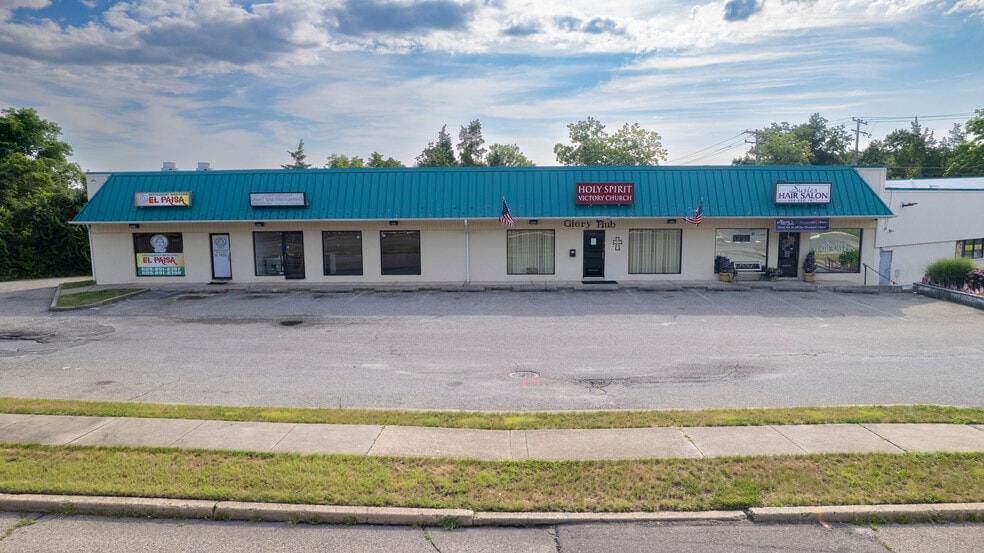 21 S Main St, Barnegat, NJ for lease - Building Photo - Image 2 of 8