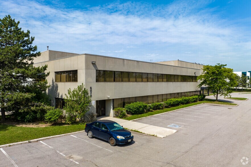 6070 Kestrel Rd, Mississauga, ON for sale - Primary Photo - Image 1 of 1