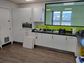 Rutherford Clos, Stevenage for sale Interior Photo- Image 2 of 12