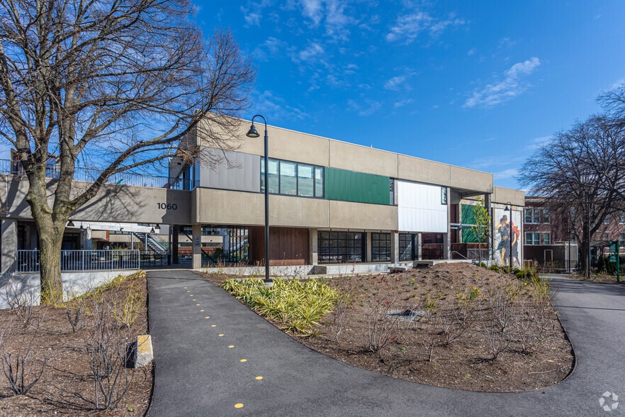 1060 Broadway, Somerville, MA for sale - Primary Photo - Image 1 of 1