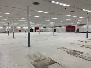 710 W Tehachapi Blvd, Tehachapi, CA for sale Interior Photo- Image 1 of 7