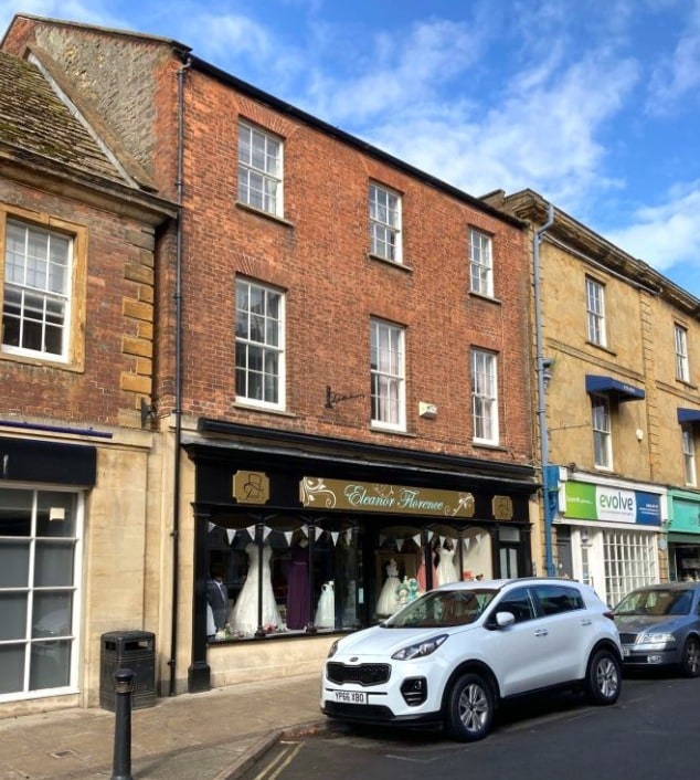 31 Princes St, Yeovil for sale Primary Photo- Image 1 of 1
