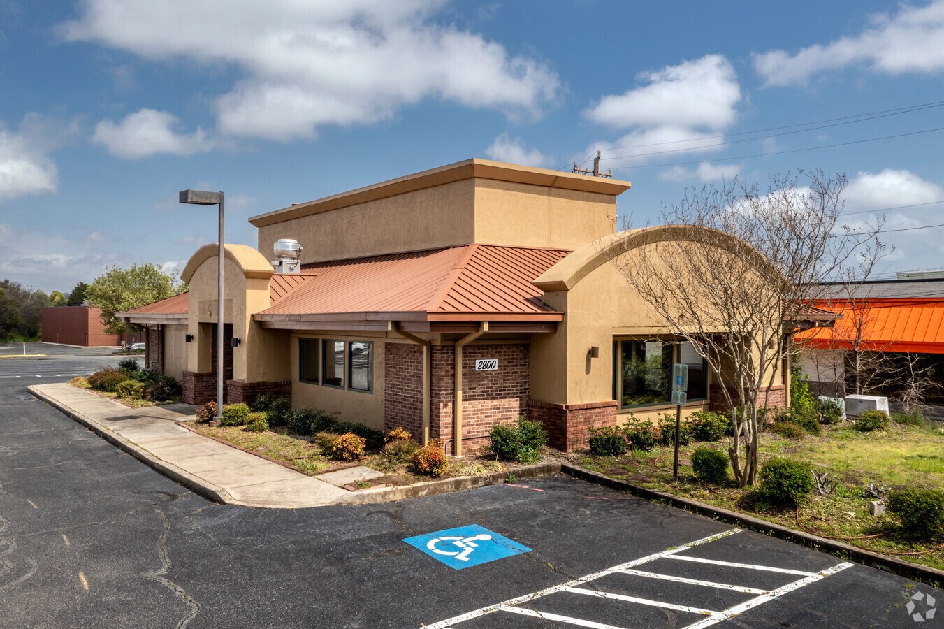 8740 Pineville Matthews Rd, Charlotte, NC 28226