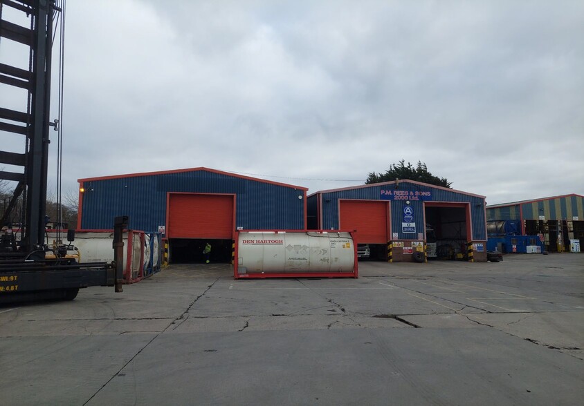 Atlantic Trading Estate, Barry for sale - Building Photo - Image 3 of 7