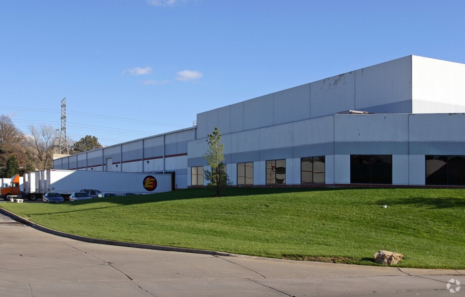 8226 Lackland Rd, Saint John, MO for lease - Building Photo - Image 2 of 2