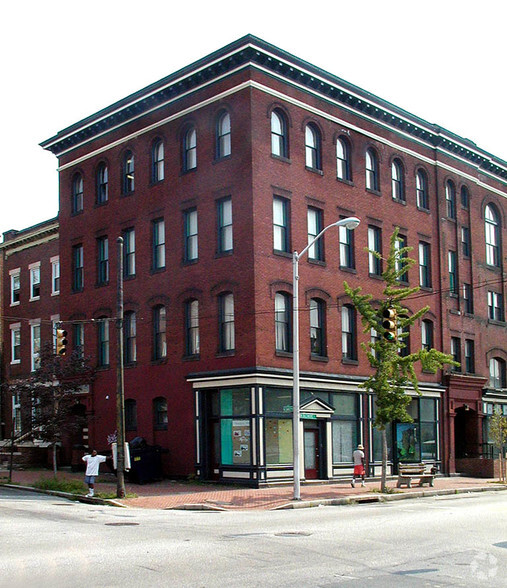 1220 W Baltimore St, Baltimore, MD for lease - Building Photo - Image 2 of 5