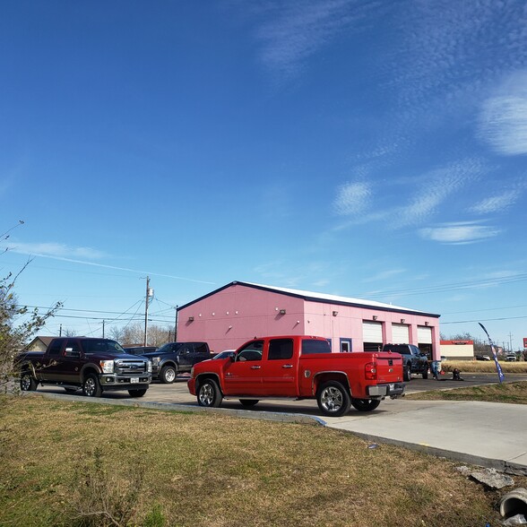 3102 1st Ave S, Texas City, TX for sale - Primary Photo - Image 1 of 10