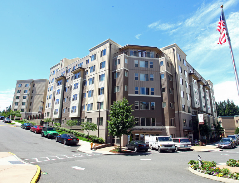 19240 Aurora Ave N, Shoreline, WA for lease - Building Photo - Image 3 of 57