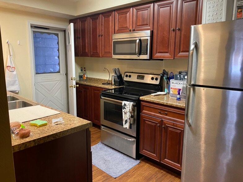 21 N Maple Ave, Greensburg, PA for lease - Interior Photo - Image 2 of 20