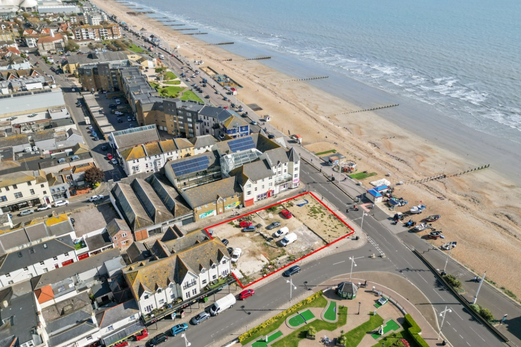 Waterloo Sq, Bognor Regis for sale Primary Photo- Image 1 of 1