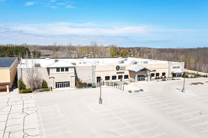 2310 Lineville Rd, Howard, WI 54313