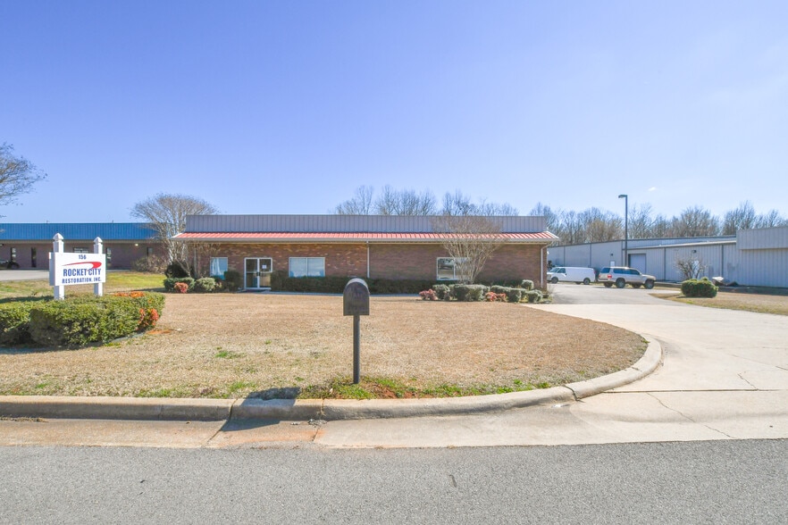 156 Jetplex Ln, Madison, AL for sale - Building Photo - Image 1 of 5