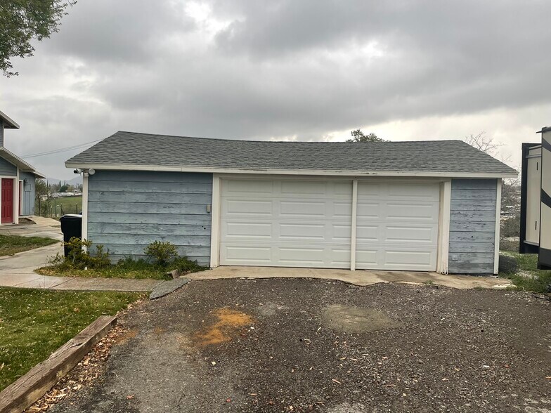 34018 Avenue H, Yucaipa, CA 92399