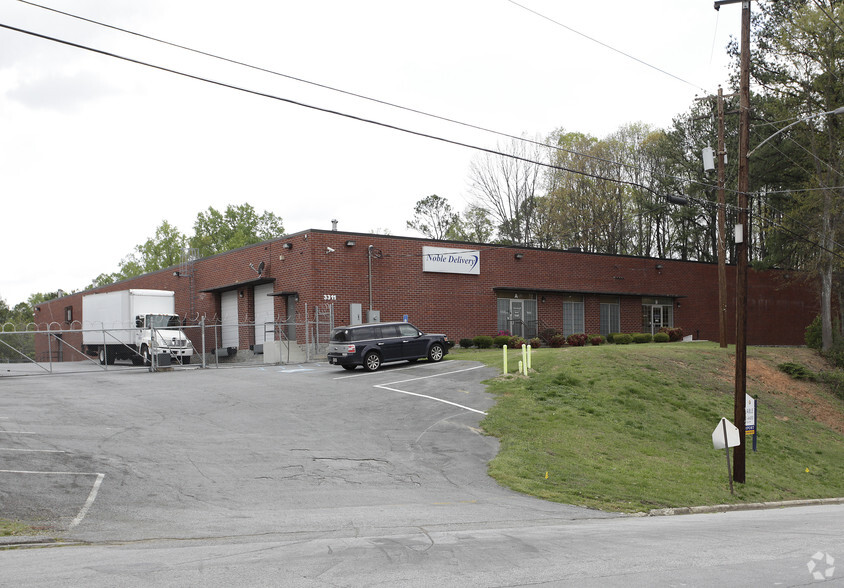 3311 Empire Blvd SW, Atlanta, GA for sale - Primary Photo - Image 1 of 1